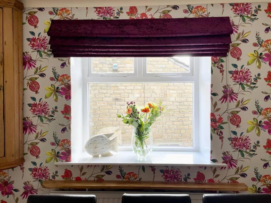 Cute And Cosy 2 Bed Cottage Honley ภายนอก รูปภาพ