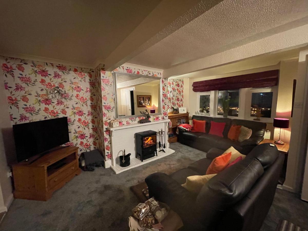 Cute And Cosy 2 Bed Cottage Honley ภายนอก รูปภาพ