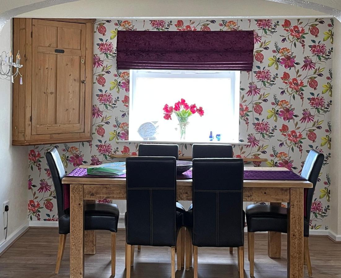 Cute And Cosy 2 Bed Cottage Honley ภายนอก รูปภาพ